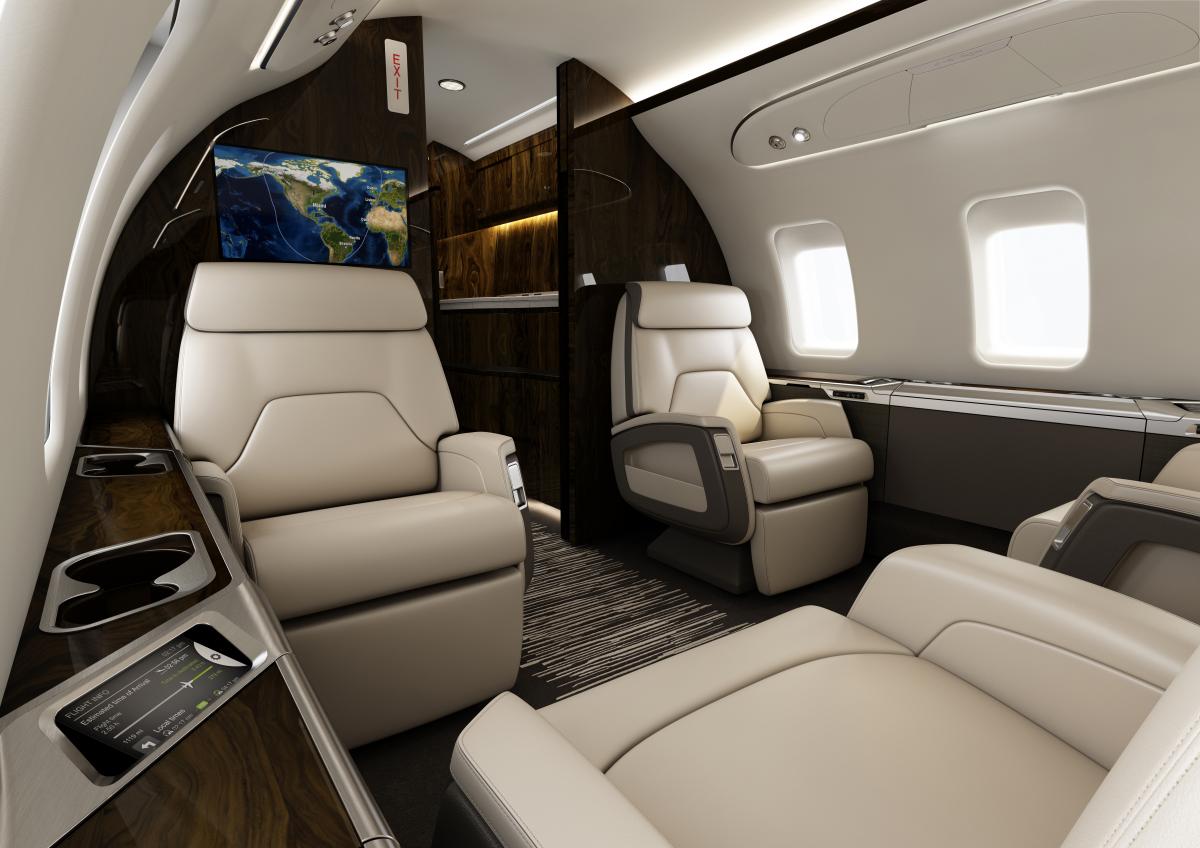 Bombardier Challenger 650 heavy jet view 1 for Orlando charter