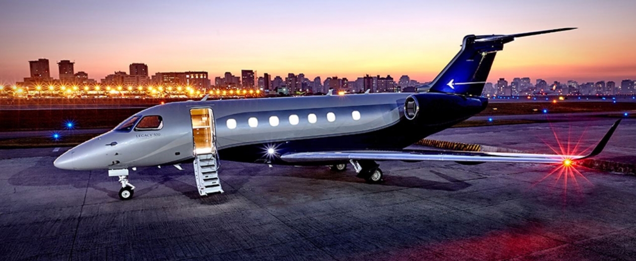 Embraer Legacy 500 super midsize jet view 2 for Orlando charter