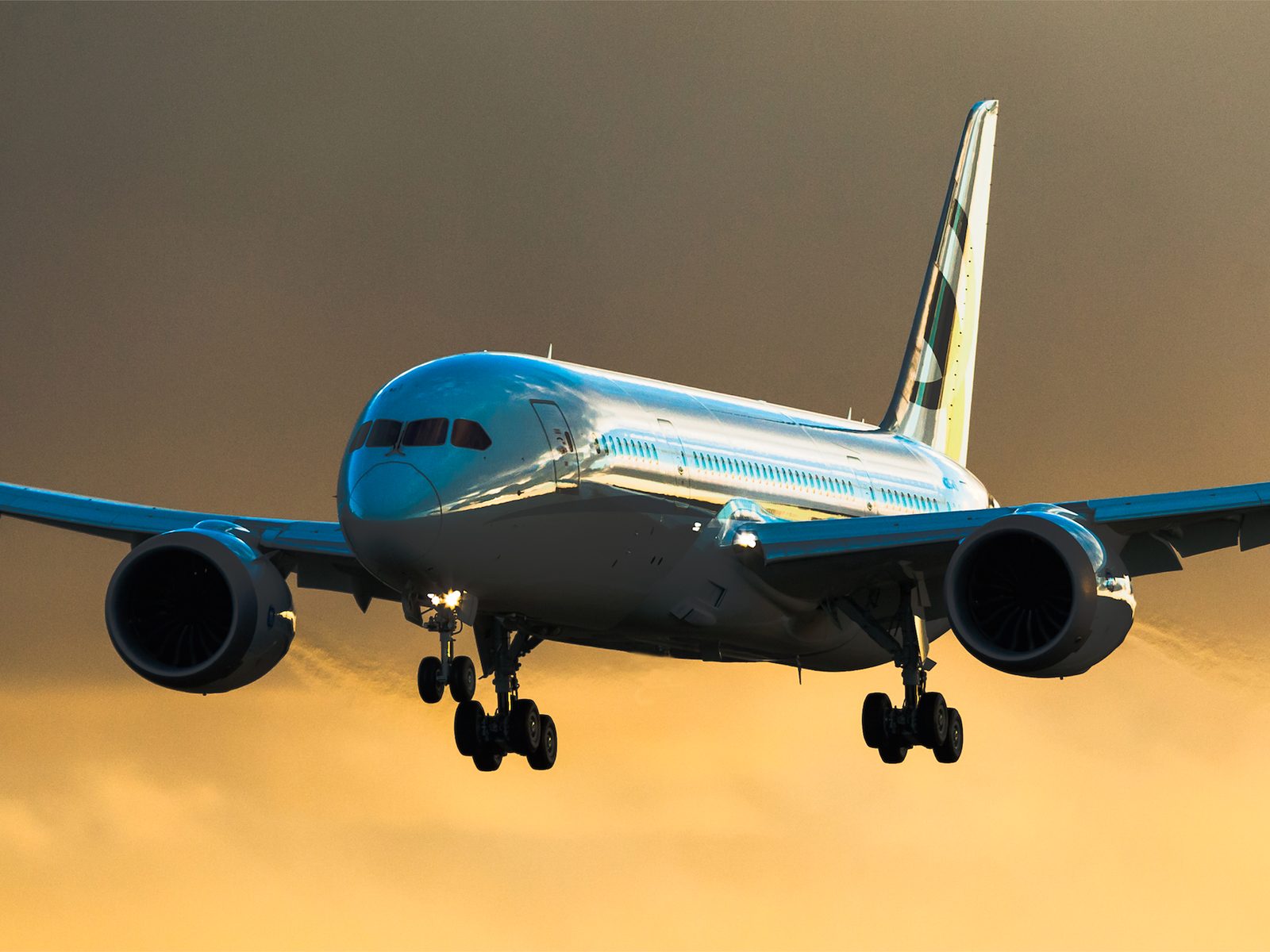 Orlando Boeing Business Jet (BBJ) Charter