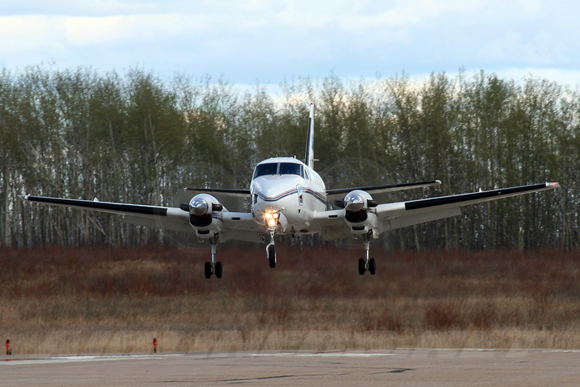Orlando Beechcraft King Air 100 Charter