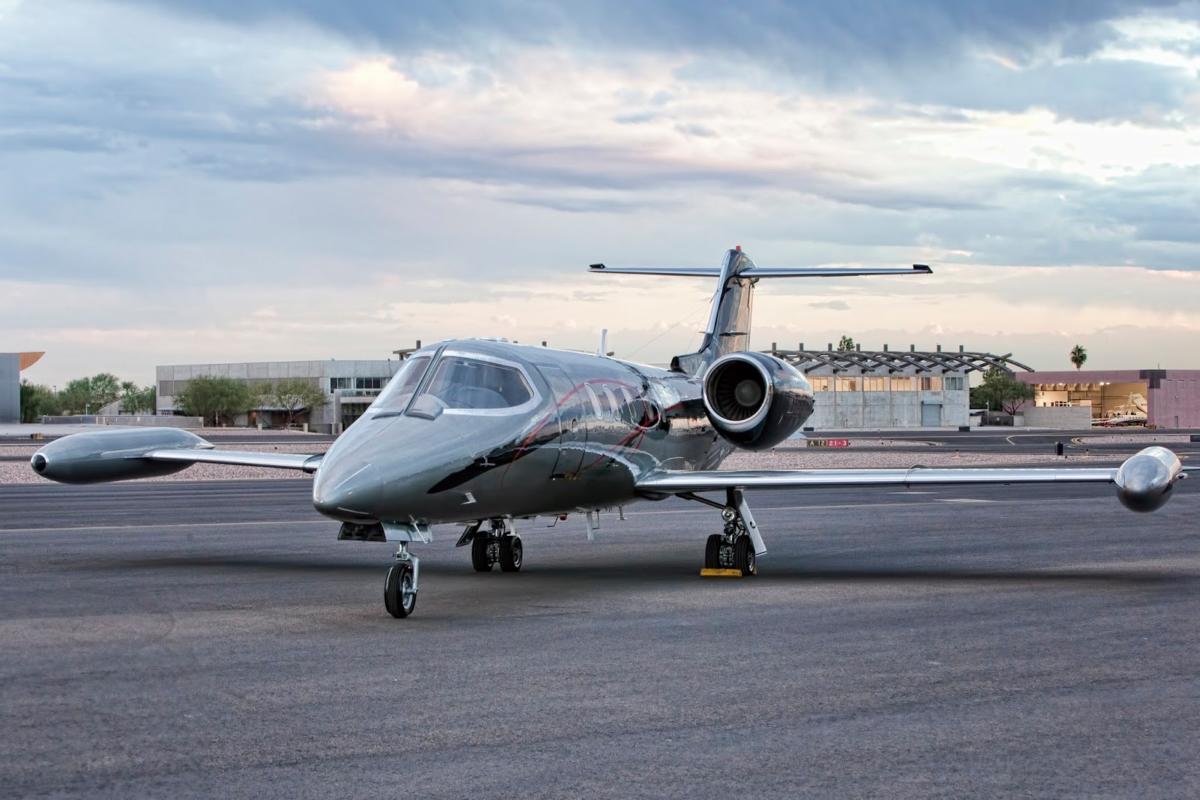 Learjet 35 cabin for Orlando charter