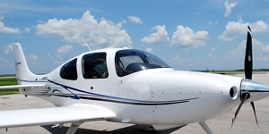 Orlando Cirrus SR22 Charter