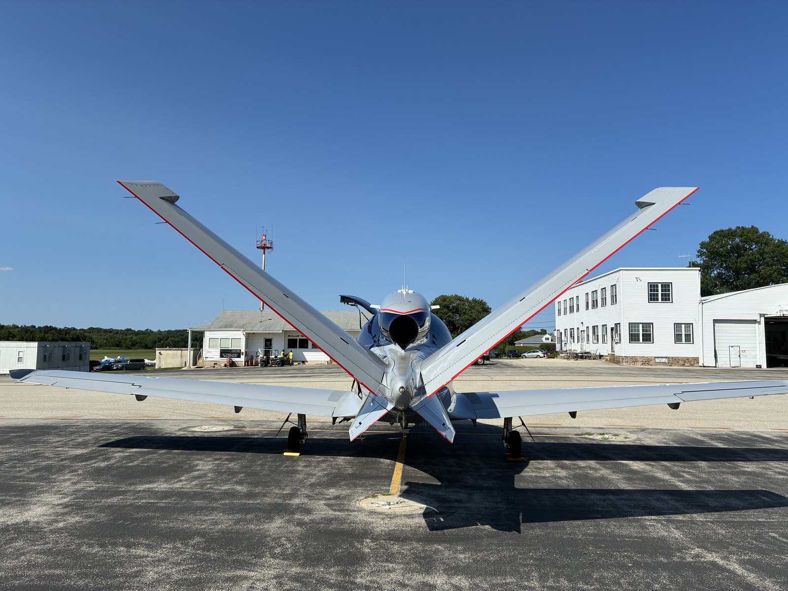 Cirrus Vision Jet SF50 very light jet for Orlando charter